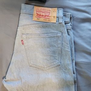 Gray Levi's 501 (NEW)